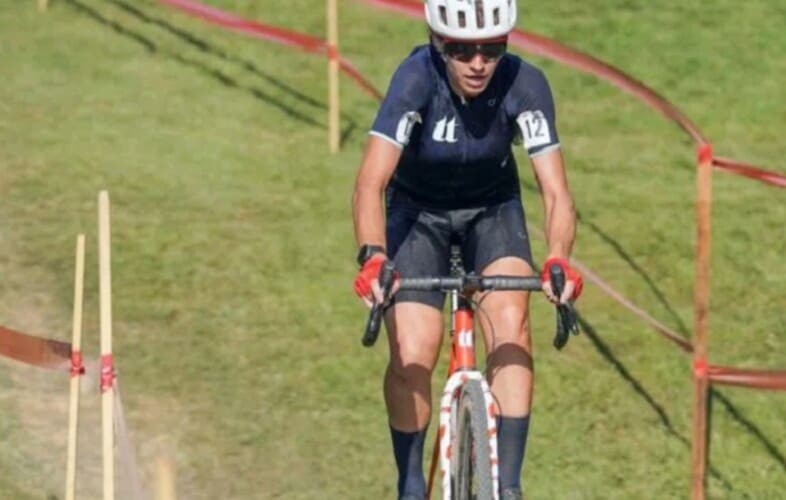  Transvestit pobedio u ženskoj biciklističkoj trci – Nastavlja se ubijanje sporta