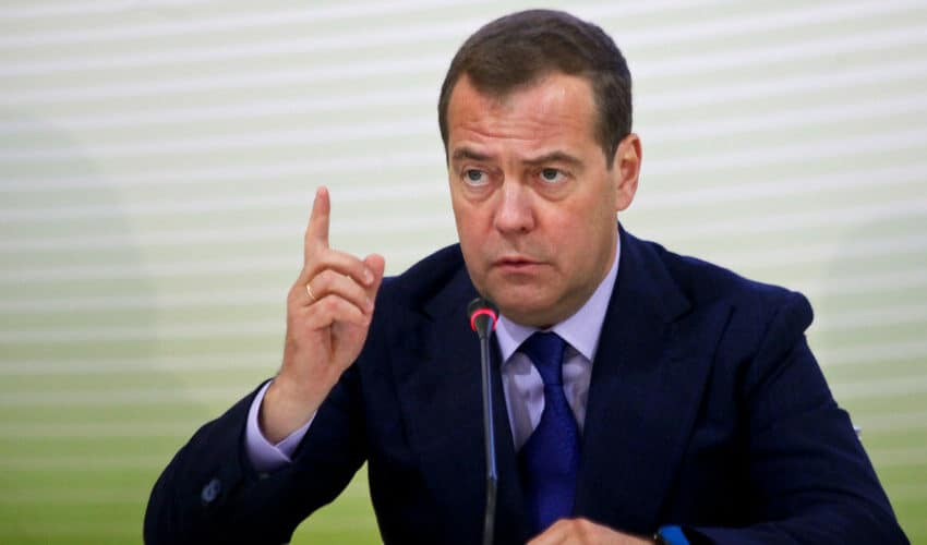  Medvedev: Svet će biti na ivici katastrofe ako se Vagner dočepa ruskog nuklearnog oružja