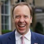 Bivši i osramoćeni ministar zdravlja Velike Britanije za vreme COVID-a 19: Trebali smo da UVEDEMO brutalnije mere