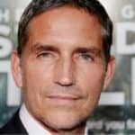 Holivudski glumac Džim Kavizel kaže da CIA „upravlja najvećim pedofilskim lancom na svetu“