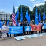 Manjinska zajednica u Kini koja trpi teror Pekinga tvrdi da je i da Maskova Tesla učestvuje u Genocidu