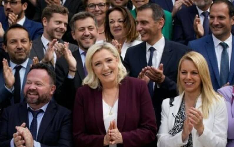  Talas zdravih promena! Marin Le Pen grabi sve veću popularnost dok se Francuzi odriču Makrona