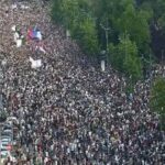 Šesti PROTEST PROTIV NASILJA - Svi su tu od Marinike Tepić i Vuka Jeremića. Glavna zvezda Čedomir Stojković (FOTO)