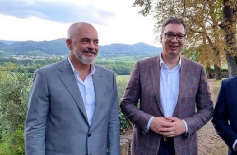  VUČIĆEV prijatelj Edi Rama zapretio Srbiji