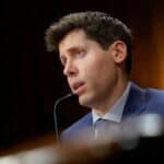 Kreator ChatGPT-a: Veštačka inteligencija predstavlja rizik za izumiranje čovečanstva