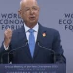 Klaus Švab: „Moramo da prihvatimo Kinu kao najbolju svetsku supersilu“