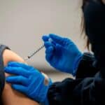 Studija: Ponovljena vakcinacija protiv COVID-19 slabi imuni sistem