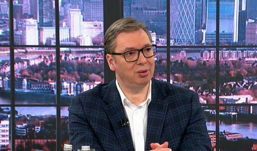  VUČIĆ SINOĆ ODRŽAO HITAN SASTANAK: Raspisaću sve izbore, spreman sam i da poginem