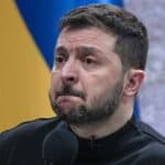 Irski Evroposlanik: Zelenski rasprodaje zemlju dok UKRAJINCI umiru na bojnom polju