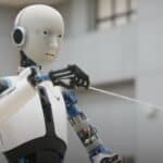 Robot diriguje Korejskim nacionalnim simfonijskim orkestrom