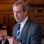 Najdželu Faražu BANKA zatvorila račune zbog njegovih stavova o LGBT pravima i prijateljstvu sa Trampom i Đokovićem