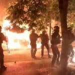 Francuzi hrle u stranke desnog bloka nakon haosa koji je zapalio zemlju