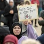 Hrišćani i Muslimani organizuju "MARŠ MILIONA LJUDI" protiv LGBT ideologije u KANADSKIM ŠKOLAMA