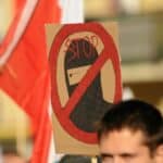 POLJSKA: 81,4% stanovništva se protivi planu EU o raspodeli i prihvatanju MIGRANATA