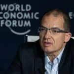 Zvaničnici Moderne na ispitivanju: "Nuspojave nisu naš problem" - Australijski senator srpskih korena ih vratio na početna podešavanja (VIDEO)