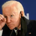 Tramp obećava da će uništiti duboku državu ako se vrati u Belu Kuću- Bajden je prvi na listi