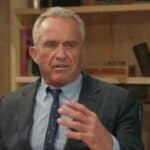 Taker Karlson i Rober F. Kenedi Mlađi: Postoji „36.000 naučnika smrti“ u amričkom programu razvoja biološkog oružja