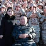 Kim Džong Un naredio masovnu proizvodnju projektila i municije