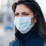 „Stručnjaci“ tvrde da zaključavanja i maske za lice „nedvosmisleno“ smanjuju kovid infekcije