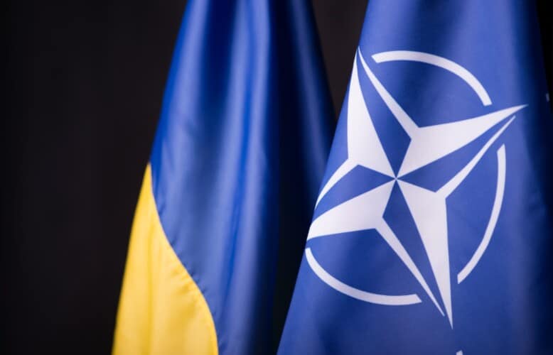  NATO poručio ukrajini: MOŽETE u alijansu ako se odreknete dela svoje teritorije