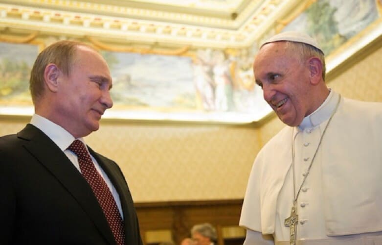  Papa Franjo na udaru! Vatikanski poglavar pozvao RUSE da čuvaju nasleđe CARSKE RUSIJE