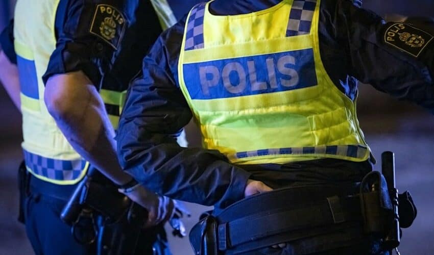  Vlasti u Švedskoj pozvali građane da ne nose skupu garderobu kako ne bi bili opljačkani od strane migranata