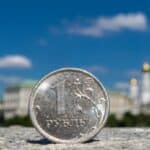 Nakon pada ruske rublje centralna banka je podigla kamatne stope kako bi konsolidovala tržište