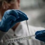 SPREMAJU SE DA PUSTE NOVI VIRUS, novo biološko oružje upereno protiv Rusije