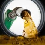 Ćuti bre, može i gore?! Novo poskupljenje GORIVA u Srbiji - U Bugarskoj litra dizela jeftinija za čak 45 dinara