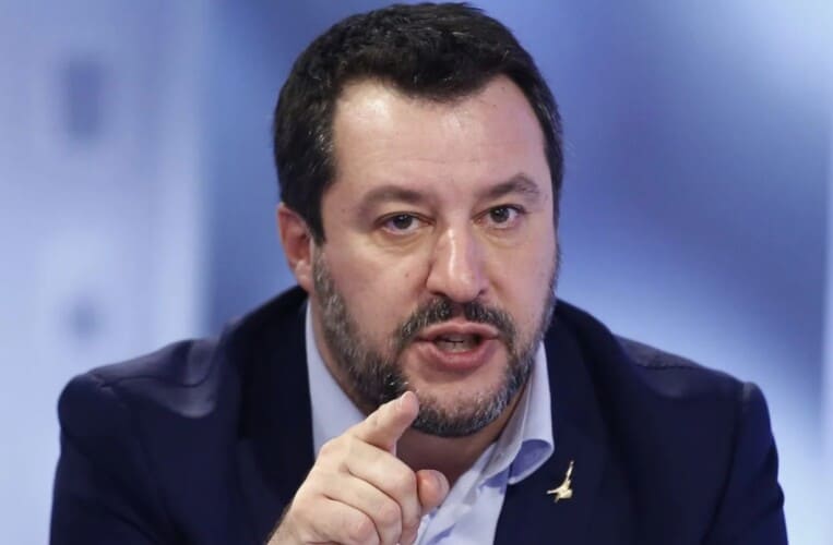  “OVO JE OBJAVA RATA” – Mateo Salvini o armiji migranta koji su u jednom danu stigli do obala Italije (VIDEO)