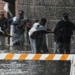 Zemlja trećeg sveta! Njujork pod vodom, plutaju pacovi zbog "iznenadne" poplave (VIDEO)