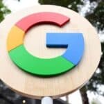 Google zabranio Trampove i Kenedijeve veb sajtove