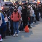 Budući glasači Duboke Države - Skoro 4 miliona migranata ušlo je u SAD od kad je Bajden preuzeo Belu Kuću