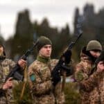 Ukrajinski skandal oko izbegavanja regrutacije produbljuje se novim hapšenjima dok građani pokušavaju da pobegnu