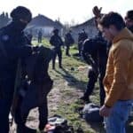 Rafali, ranjeni, ima i žrtava! Novi sukob migranata kod Subotice