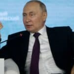 Putin: Zapad uništava globalni ekonomski sistem
