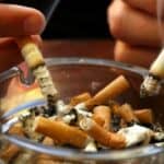 Vlada Velike Britanije planira da uvede potpunu zabranu pušenja