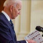 Bajden mora ispred sebe da ima fotografije i imena novinara kako bi znao u koga da gleda u toku konferencije (FOTO)