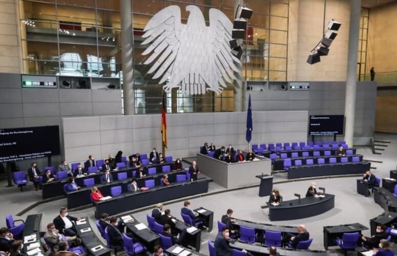  Bundestag: Ukrajina može da upotrebi nemačke rakete za NAPAD na Rusiju