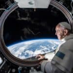 Vatikan pozvao na "razurožavanje celog svemira" - Sve više država testira anti-satelitsko oružje