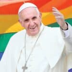 Vatikan odobrio krštenje TRANSRODNIH osoba - Moguće i krštenje dece istopolnih parova