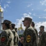 Zapad tražio od Ukrajine da mobiliše tinejdžere, starce i žene kako bi popunili redove na frontu