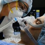 Najviši zvaničnik Nacionalne zdravstvene službe (NHS) britanske vlade priznao da su bolnice lažirale Covid smrti