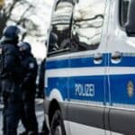 Hamburg: Policija traga za dvojicom arapa koji su silovali ženu u sred bela dana dok je vodila dete u školu