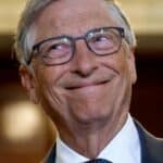 Kako Bil Gejts opravdava korišćenje aviona za borbu protiv "klimatskih promena" - To je slatki greh