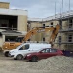 Mala irska sela prave prihvatne centre za migrante: Planirani starački dom ukinut kako bi se napravilo mesto za „muške odrasle“ migrante