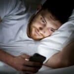 Mediji ovo kriju! Studija otkriva kako mobilni telefoni utiču na neplodnost muškaraca