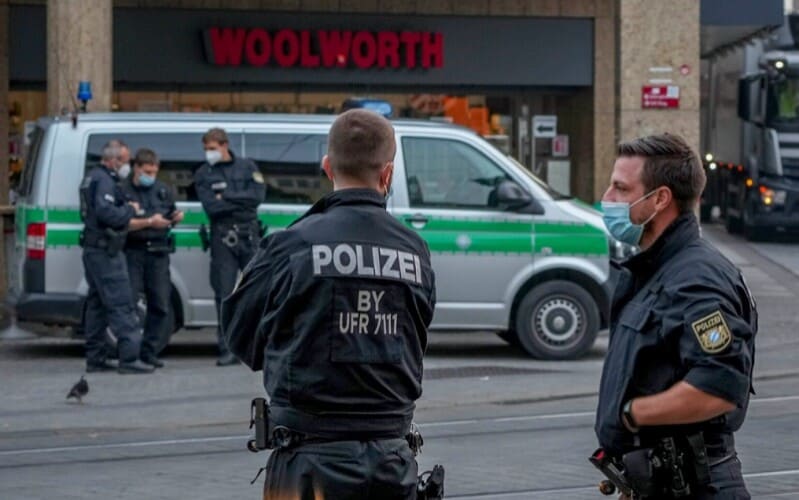  Masovna imigracija podstiče porast nasilnog kriminala, upozorava nemačka savezna policija