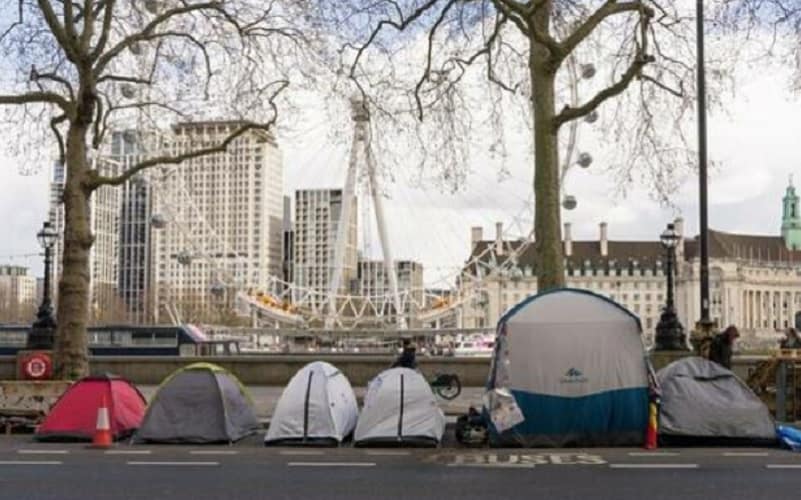  Spavanje na ulicama Londona rekordno jer migranti bez smeštaja postaju većina