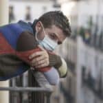 Britanci traže uvođenje obaveznog nošenja maski! Petina stanovnika ostrva čak podržava nova zaključavanja